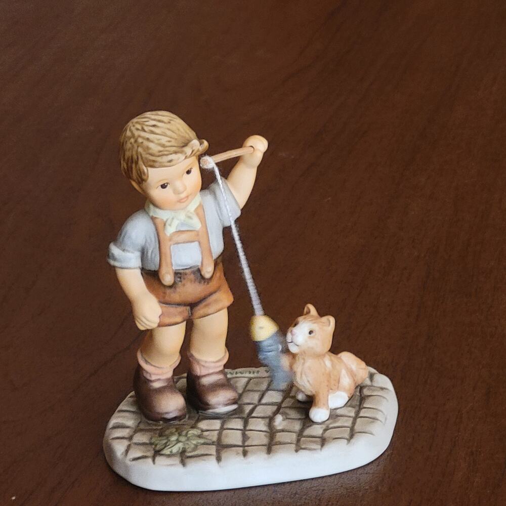 Vintage 2000 Goebel B.H 153 Figurine What A Catch Boy teasing cat with a fish